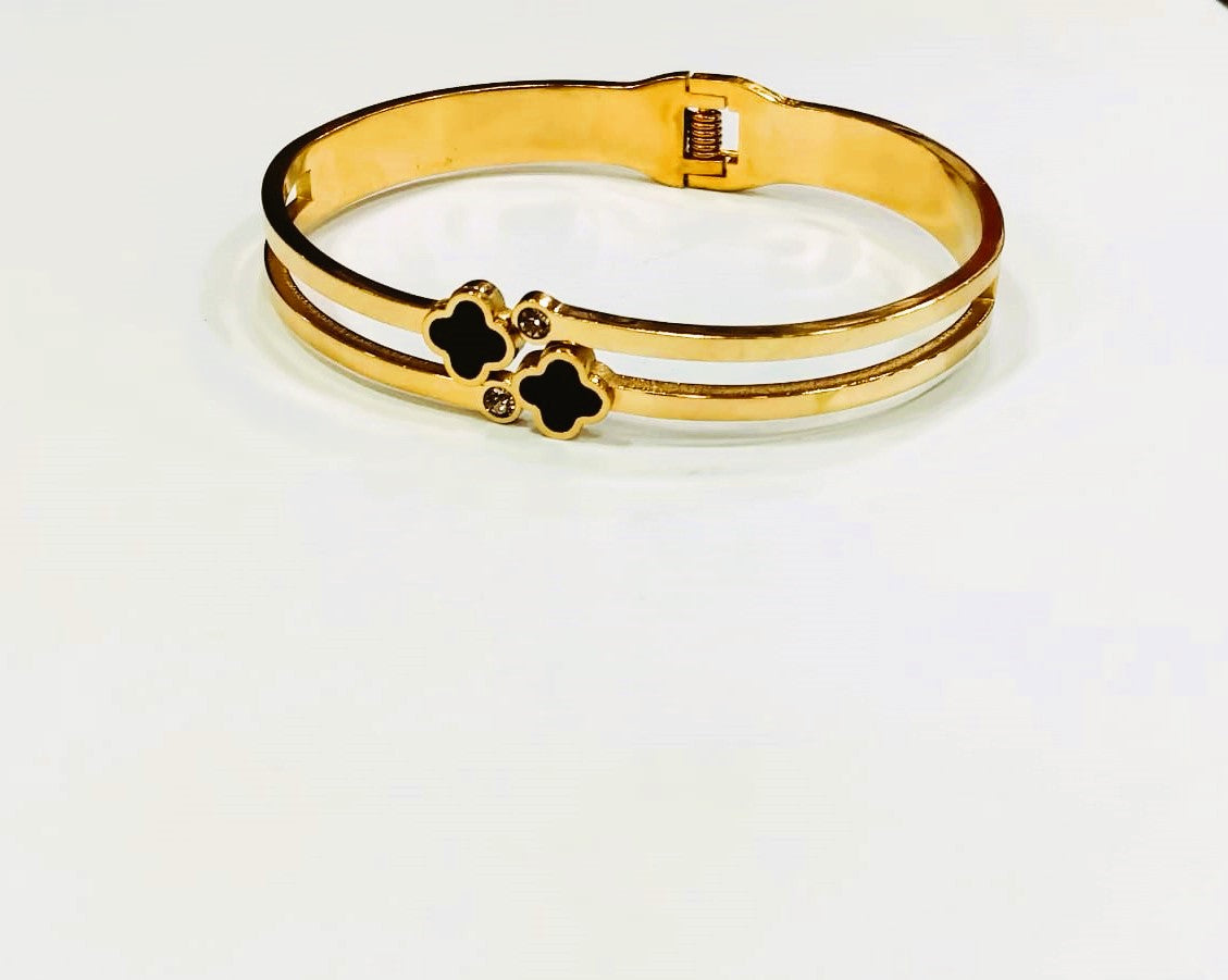 2 Clover Bangle - Golden Stainless Steel Elegant Bracelet