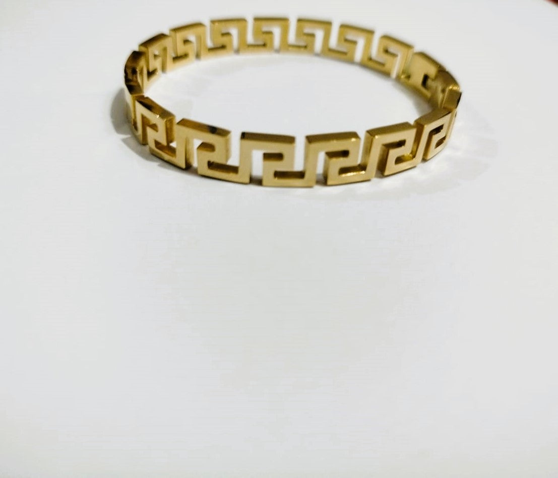 Openable Stainless Steel Bangle – Sleek & Durable Design | Mazia Fashion