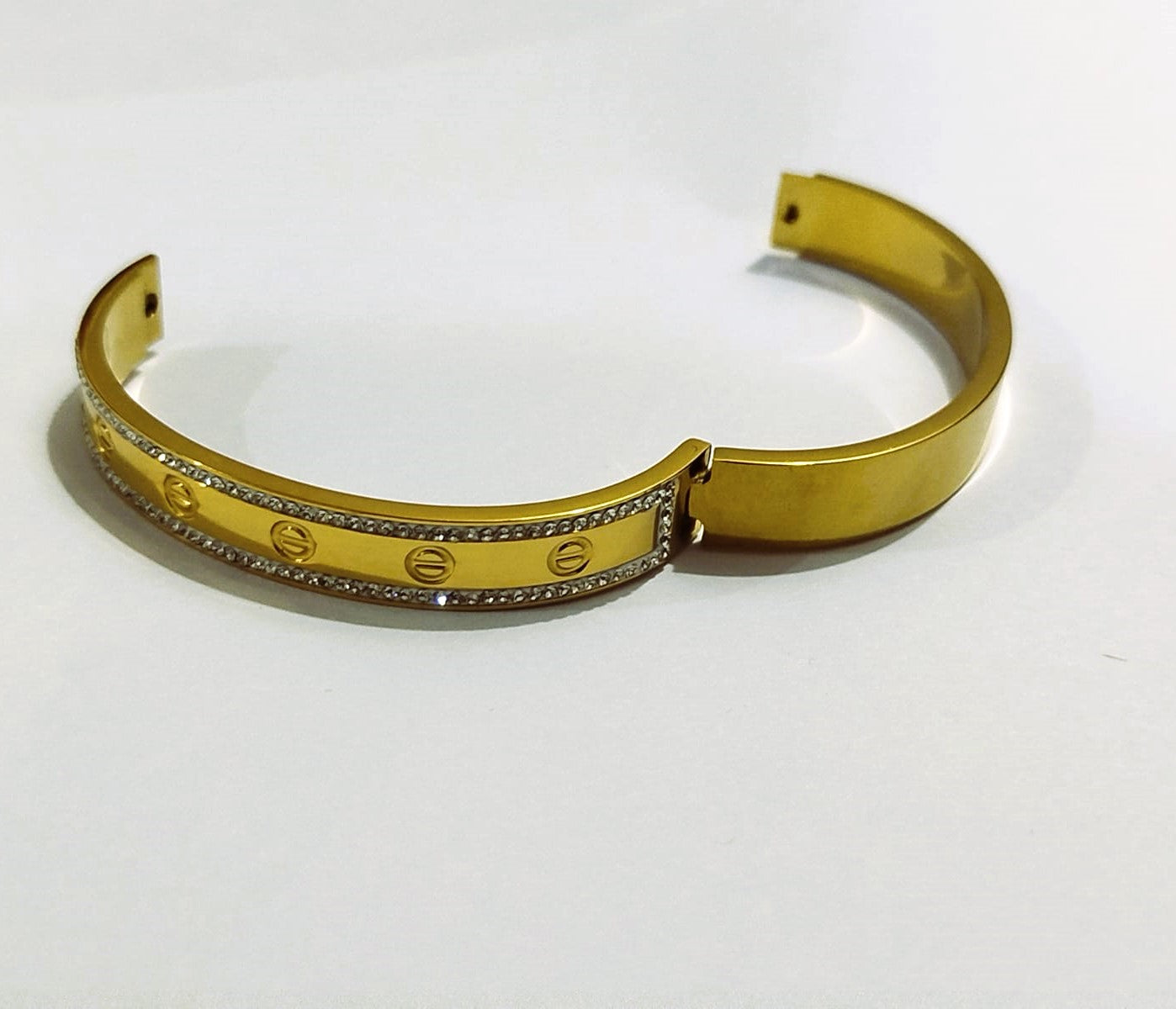 Premium Openable Golden Bangle - Stainless Steel | Elegant & Durable | Mazia Fashion