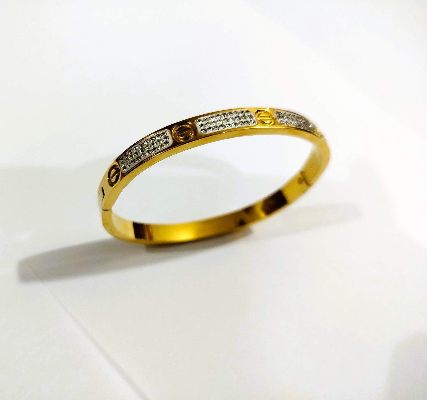 Luxury Openable Bangle | Stainless Steel with Shining Crystal Stones - Mazia Fashion