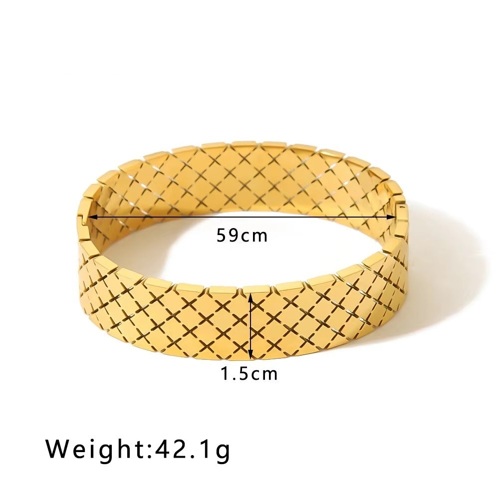Vintage Honeycomb Diamond Bracelet – Retro Stainless Steel Bangle | Mazia Fashion