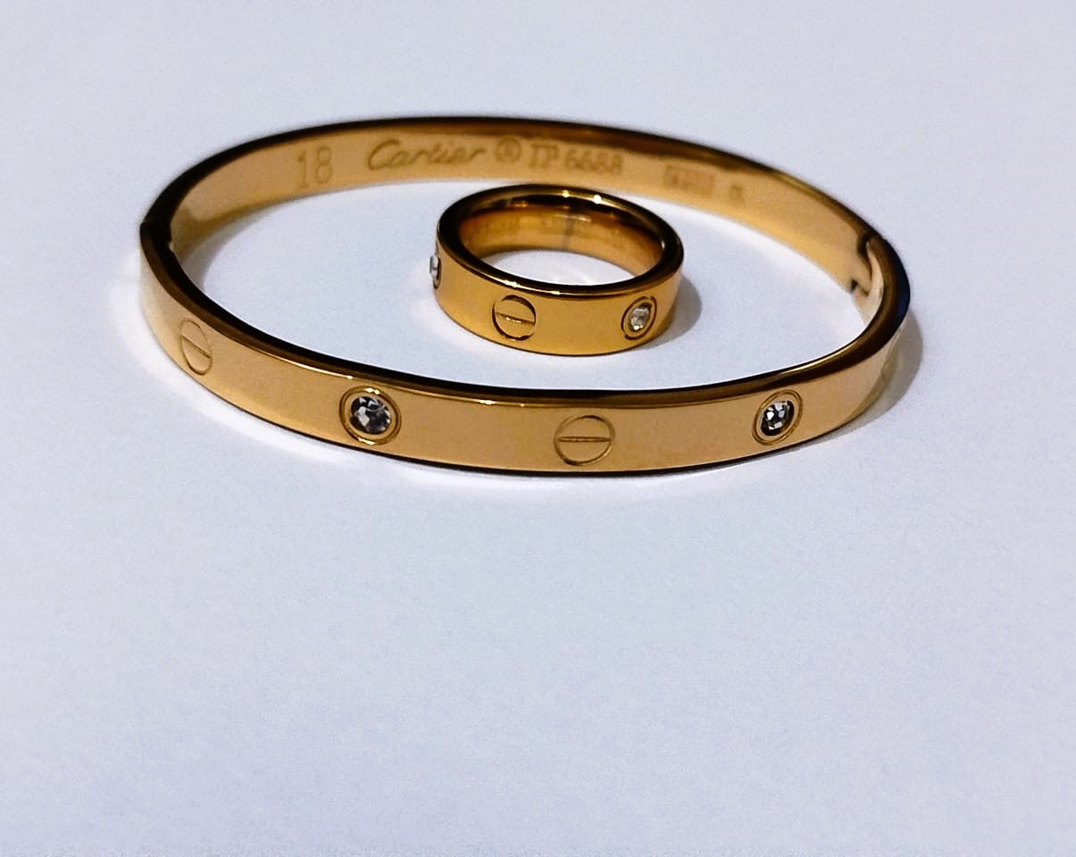 Openable Bangle Bracelet with Ring - Stainless Steel | Mazia