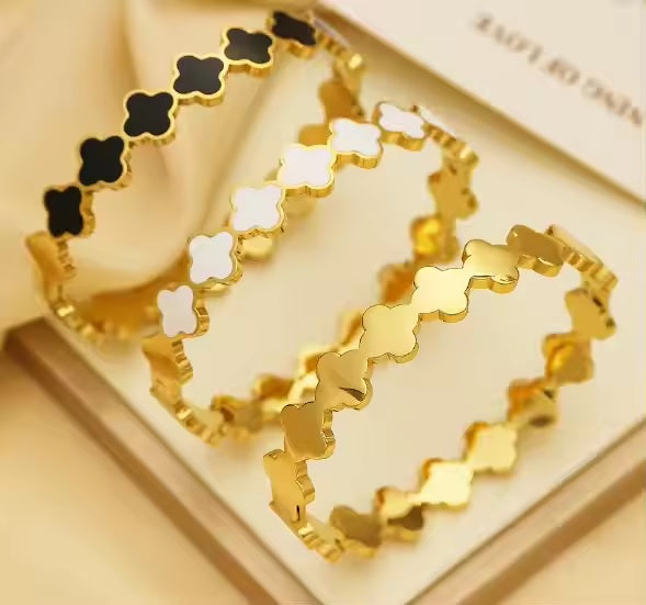 Elegant Multi Clover Bangle - Stainless Steel | Mazia Fashion