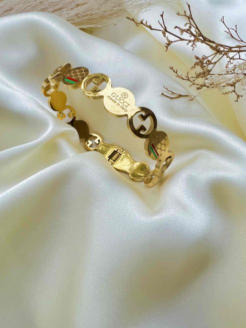 Stainless Steel Openable Bangle Bracelet for Women & Girls, Mazia Fashion