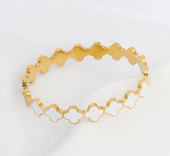 Elegant Multi Clover Bangle - Stainless Steel | Mazia Fashion