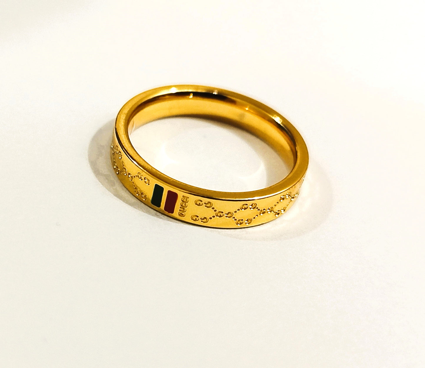 Elegant Golden Stainless Steel Ring for Girls – Mazia Fashion