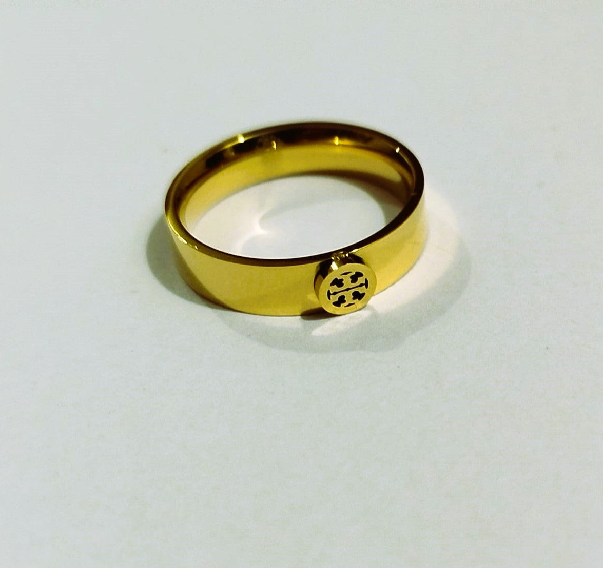 Stainless Steel Elegant Ring – Waterproof & Non-Fade | Mazia Fashion