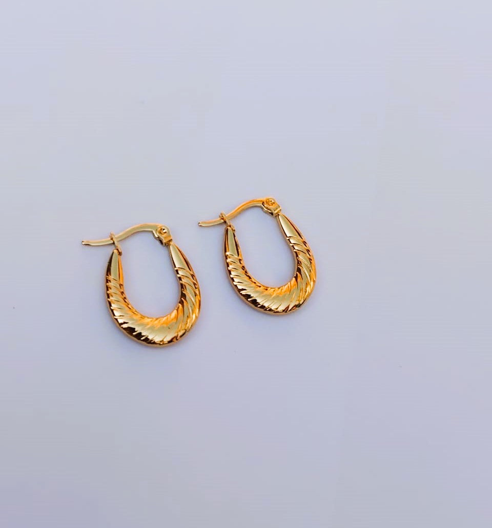 Hoop Earrings – Golden Glossy Geometric Design for Women