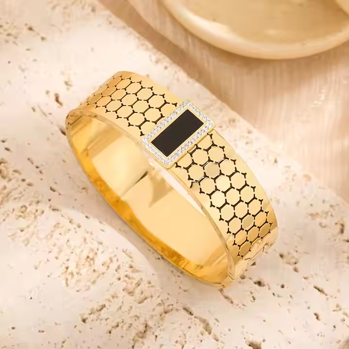 Vintage Honeycomb Diamond Bracelet – Retro Stainless Steel Bangle | Mazia Fashion