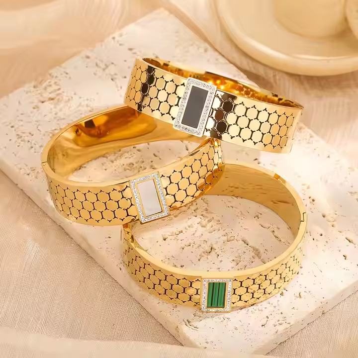 Vintage Honeycomb Diamond Bracelet – Retro Stainless Steel Bangle | Mazia Fashion