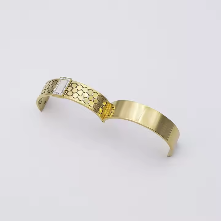 Vintage Honeycomb Diamond Bracelet – Retro Stainless Steel Bangle | Mazia Fashion