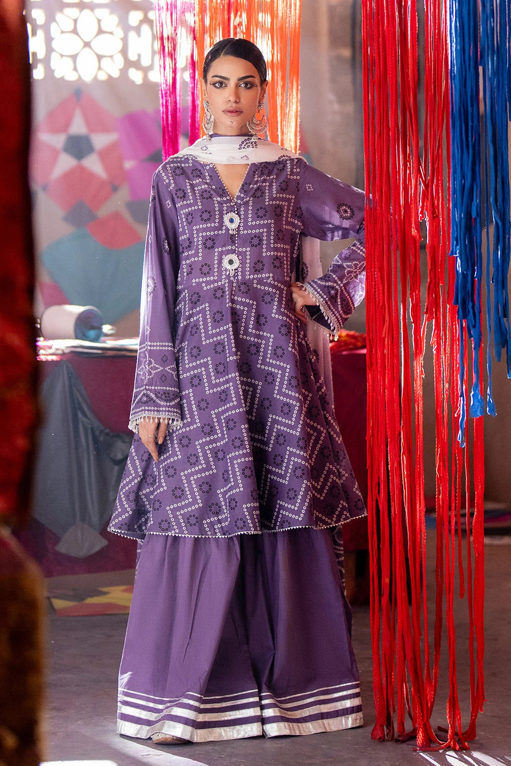 Gul Ahmed 3 Piece Unstitched Printed Lawn Suit CL-52170 B