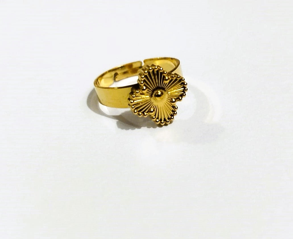 Golden Flower Clover Stainless Steel Ring for Girls – Elegant & Tarnish-Free | Mazia Fashion
