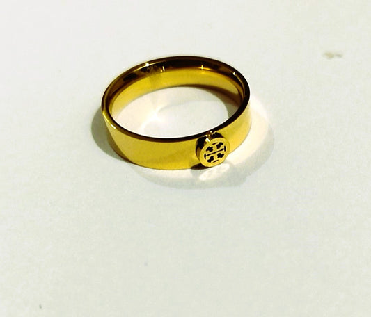 Stainless Steel Elegant Ring – Waterproof & Non-Fade | Mazia Fashion